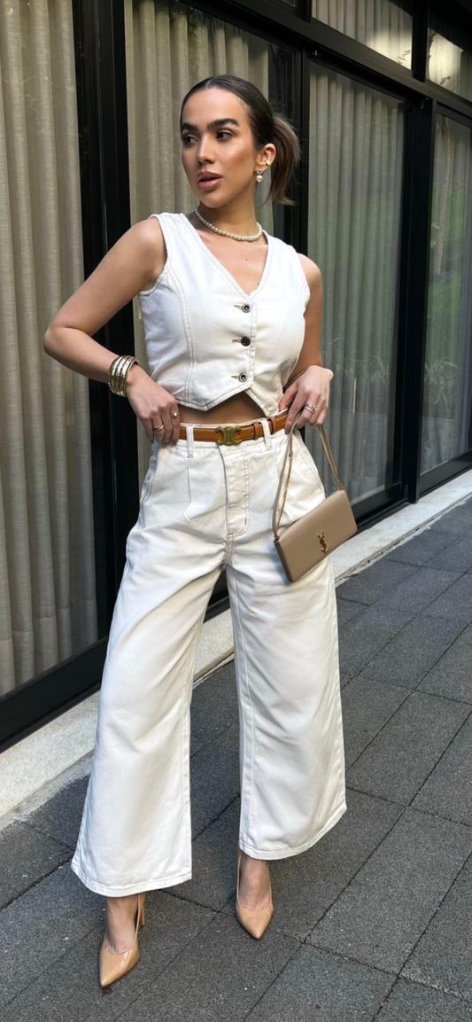 Calça Pantacourt Off White