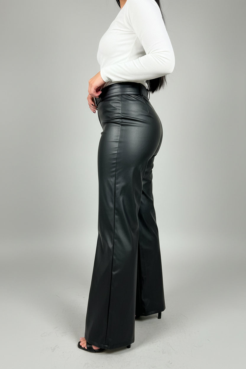 Calça Couro Fake Wide Leg