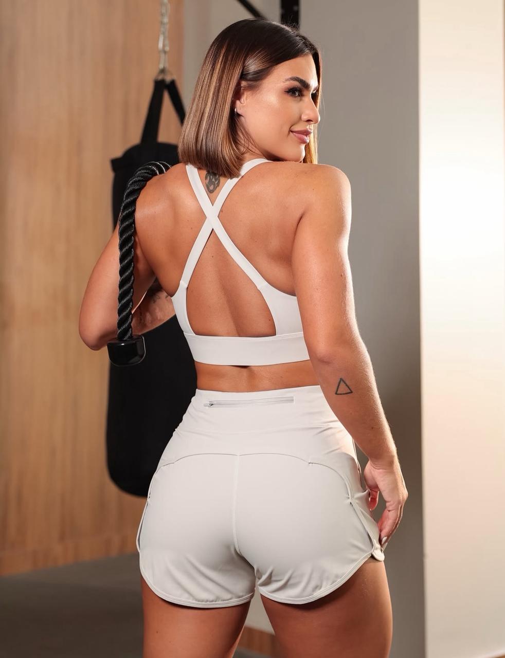 Conjunto Active - Shorts Duplo com Bolso
